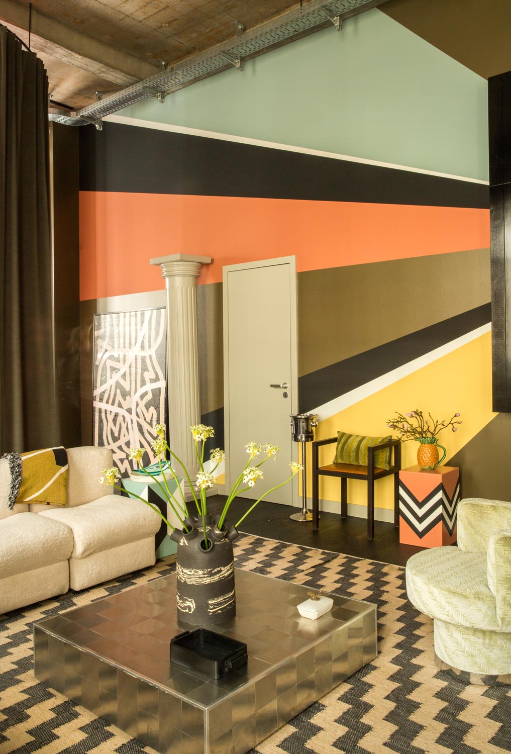 Berlin Mitte Loft, Colorful Walls, bunte Wände, farbige Wände, Lounge, Coctail