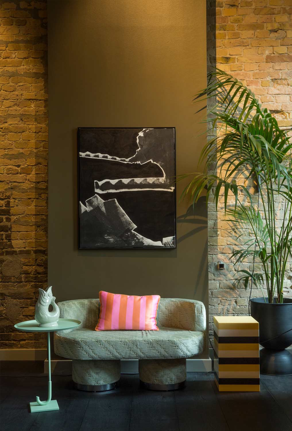 Berlin Mitte Loft, Colorful Walls, bunte Wände, farbige Wände, Lounge, Coctail