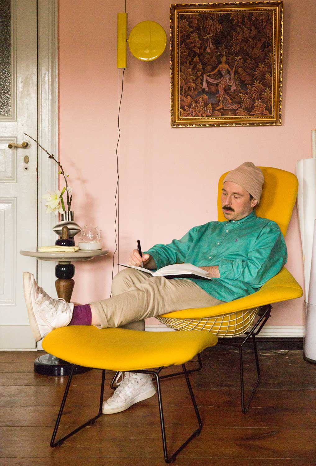 Couple apartment Kreuzberg, Interior Design, Interieur, Ausstattung, Living, Wohnen, Style, cozy home, colors, Strong Colors, Starke Farben, Smooth Lightening, Berlin