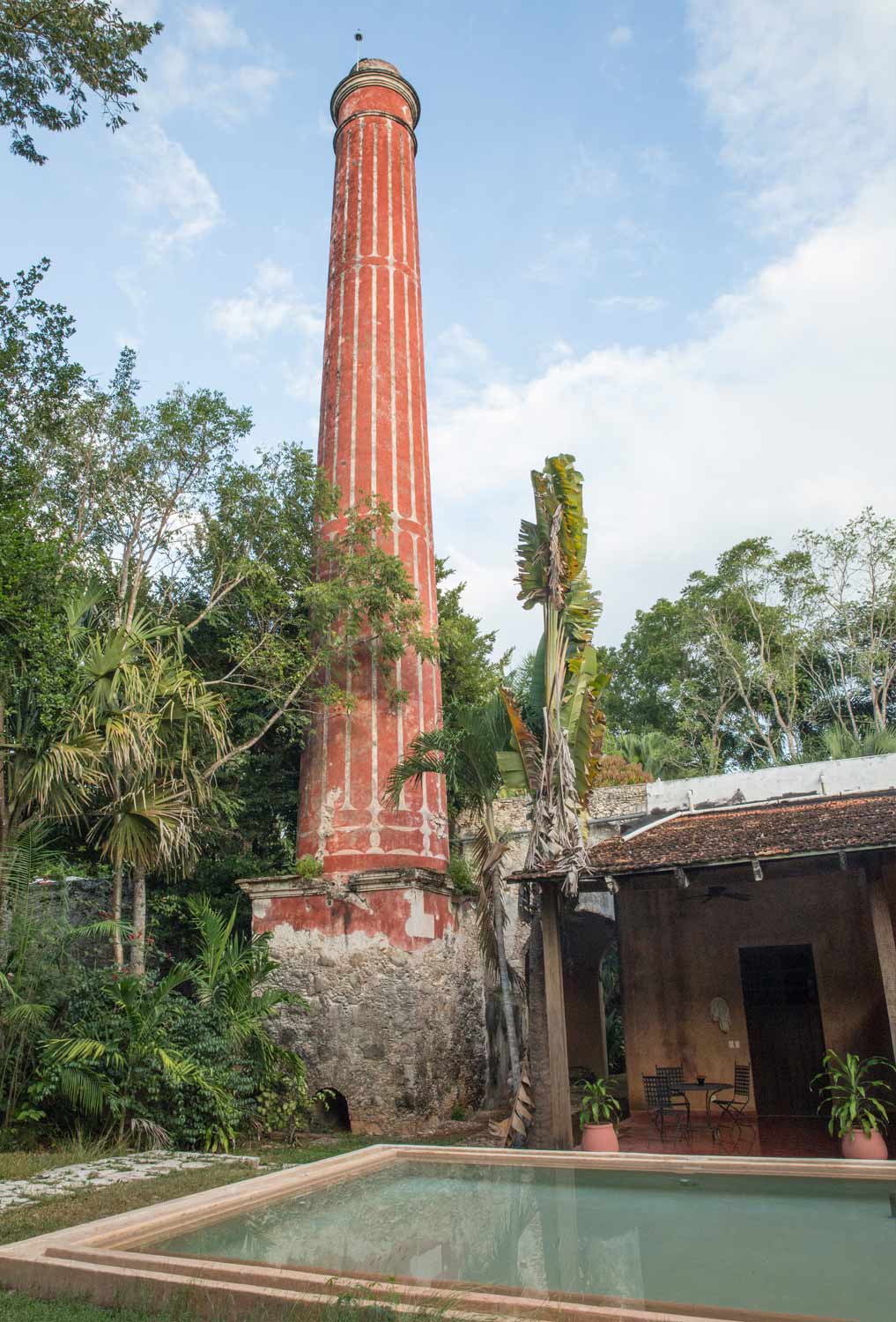 Hacienda in Yucatán, Mexico, Wellness, Spa, Hotel, Gardening, Garten, Pflanzen, Plants, Outdoor, Draußen, grün, green, grüner Daumen, green Thumb, Tradition, Tradition, traditionell, traditional, Natur, nature, natural