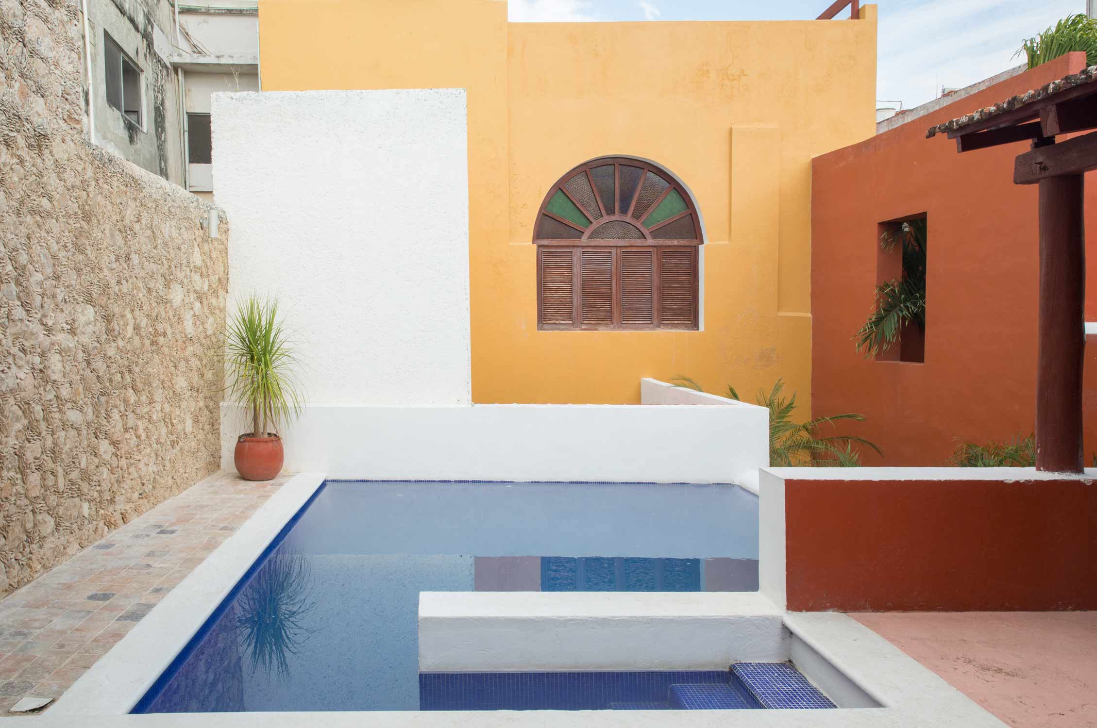 Boutique Hotel Campeche, Mexico, Hotel, Gardening, Garten, Pflanzen, Plants, Outdoor, Draußen, grün, green, grüner Daumen, green Thumb, Tradition, Tradition, traditionell, traditional, tropical, colonial, Kolonialstil